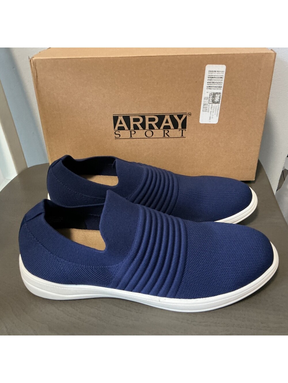 Array 9.5 Wide Womens Gabby Knit Fabric Slip On Walking Sneaker Shoe Navy B2-2